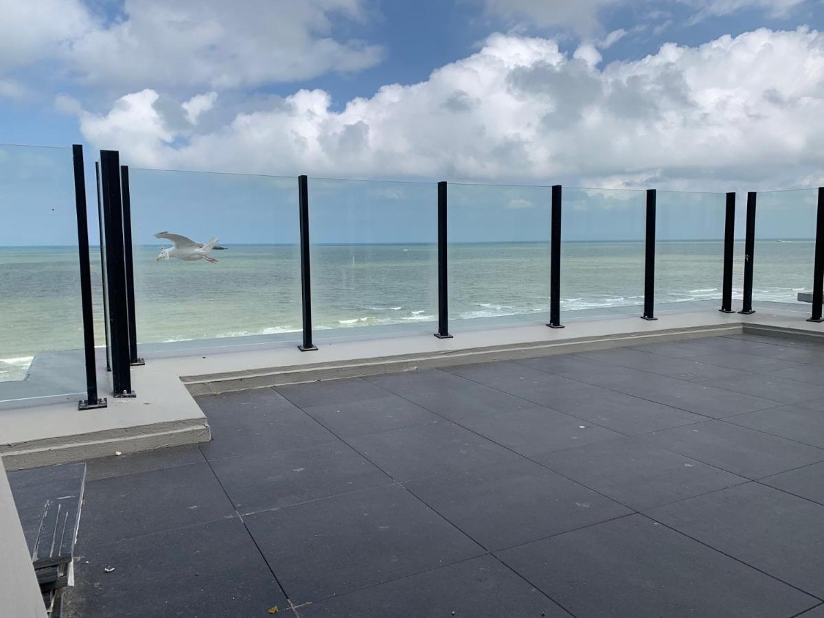 Ultra-Luxury Penthouse With A Generous Terrace And Breathtaking Sea View T71 Oostende Exterior foto